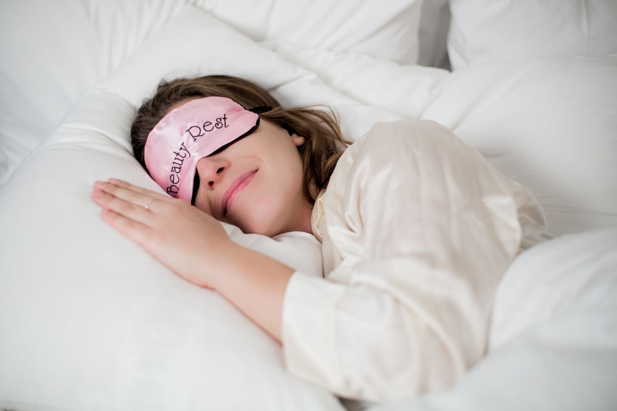 Guide to Hiring a Virtual Sleep Coach for Better Sleep & Wellness